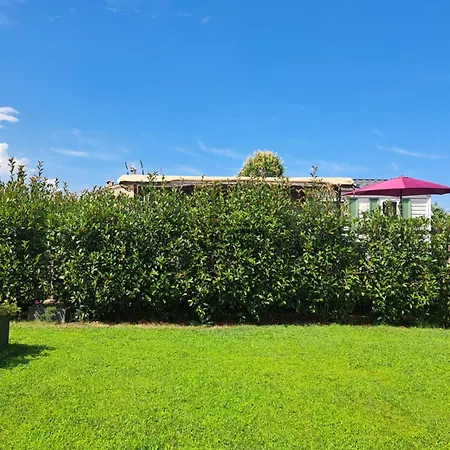 Le Jardin De Domi Apartment